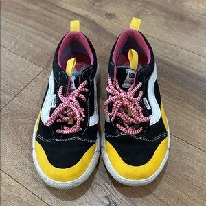 Vans ULTRA RANGE Black and Yellow Sneakers with Pink Accents